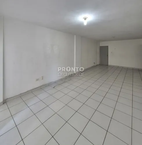 Apartamento com 3 quartos em Boa Viagem