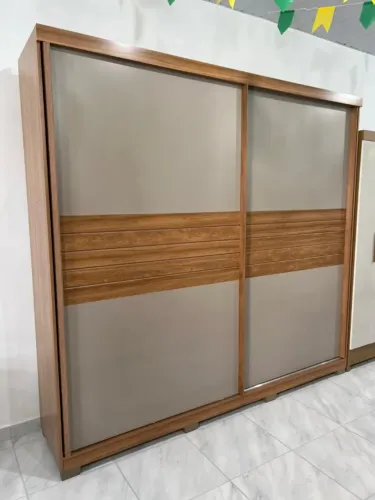 Oferta Roupeiro 2 Portas