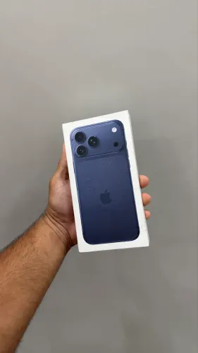 Vendo iPhone 17 pro Max 256 lacrado