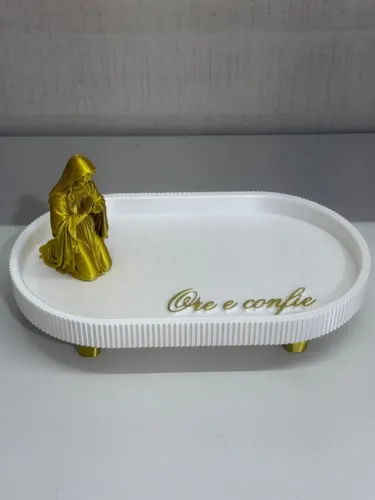 BANDEJA NOSSA SENHORA PORTA TERÇO - ORE E CONFIEE