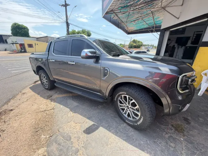 Ford Ranger Limited 3.0 V6 4X4 CD TB Die. AUT 2024