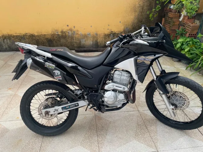XRE 300 2013