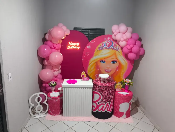 Aluguel de decoração estilo pegue monte