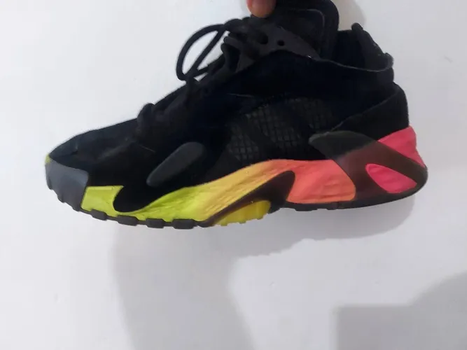 Tênis Adidas Streeball 39