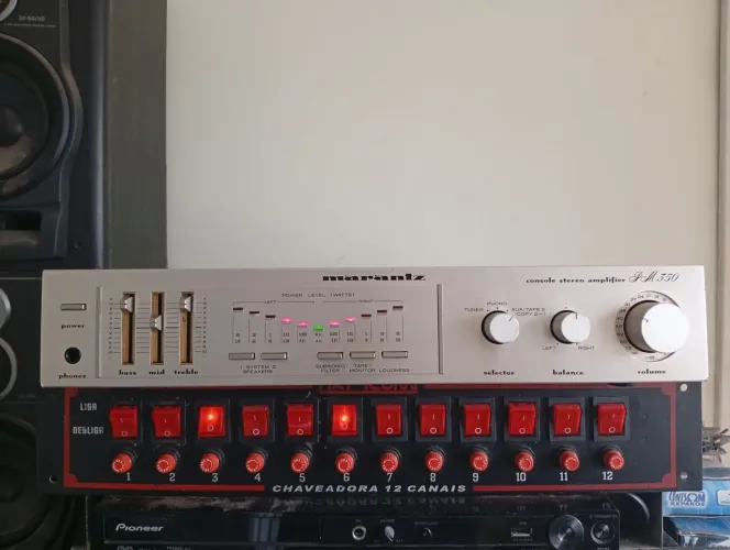 Amplificador Marantz PM 350