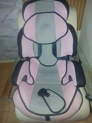 Cadeirinha de Carro Menina