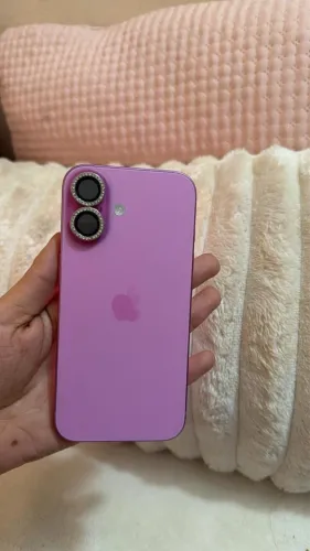 iPhone 16