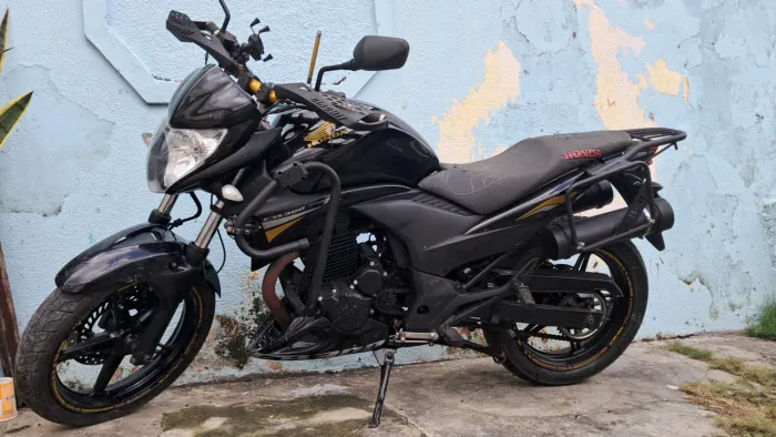 Vend moto cb300