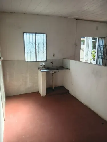Aluga-se casa na cidade nova