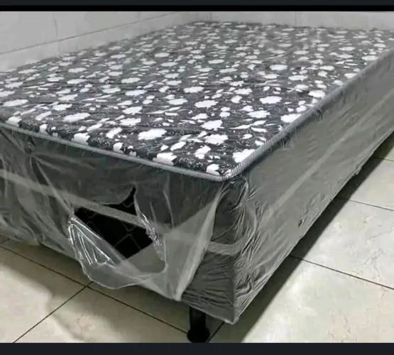 Vendo 02 unibox, uma usada e uma nova.