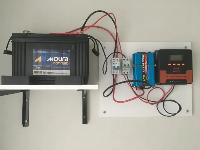 Kit Energia Solar Off-Grid / Nobreak (Inversor 1600W + Bateria Moura + MPPT)
