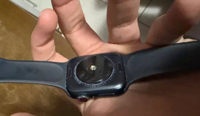 Apple Watch SE GPS + Cellular 