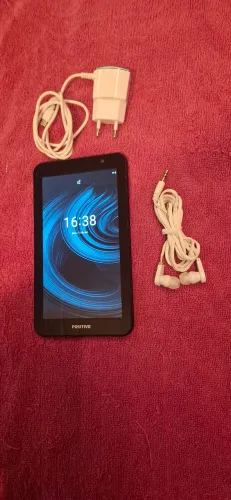 Tablet novinho completo 