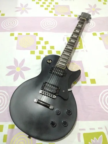 Troca/Venda - Guitarra Les Paul Custom - 