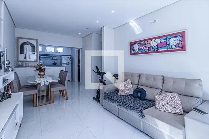 Casa à Venda - Bosque da Saúde, 2 Quartos, 93 m2