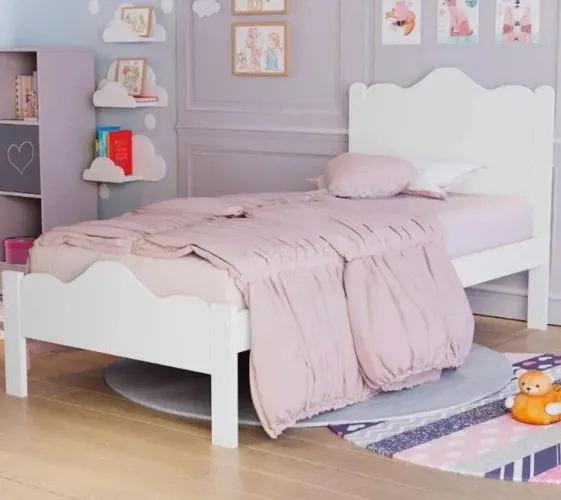 Cama infantil em MDF (comprada e não foi usada)
