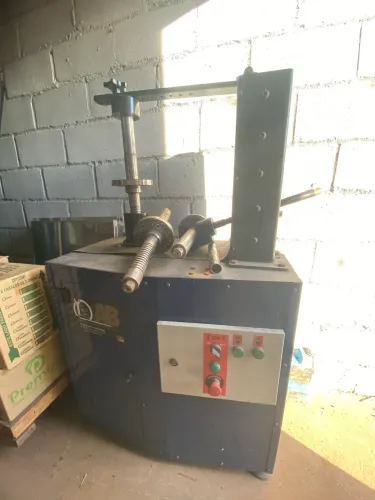 Máquina Desempeno Rodas Automotivas