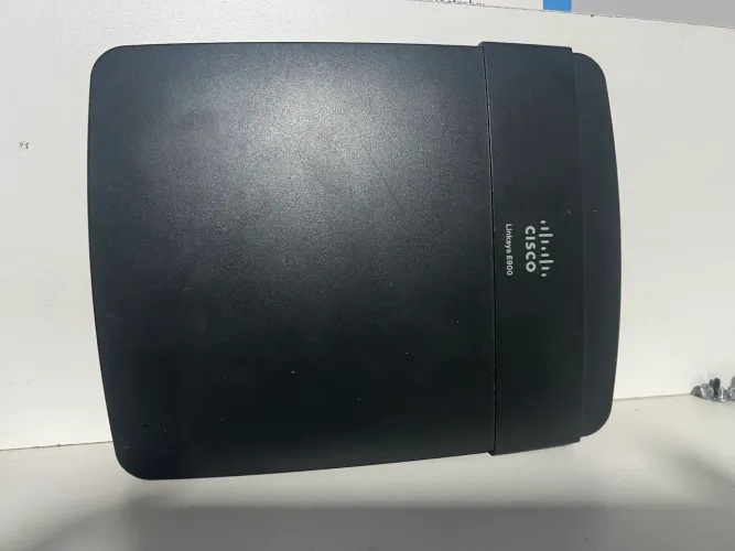 Roteador Wi-Fi Cisco Linksys E900