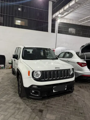 Jeep Renegade Sport 1.8 4X2 Flex 16V Aut. 2016