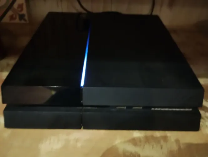 Vendo Playstation 4 funcionando perfeitamente