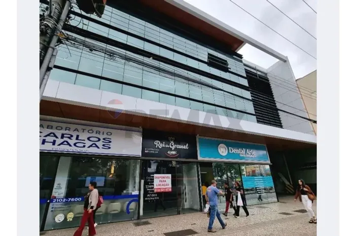 Loja para Locação na Av Rio Branco no Coração de Juiz de Fora