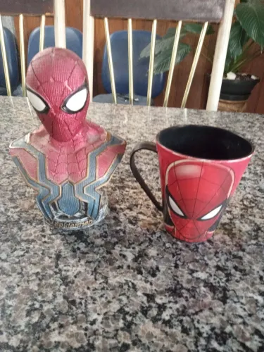 Objetos homem aranha