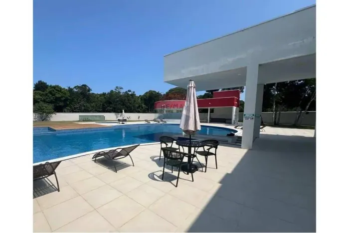 Lote à Venda em Condomínio 700 metros da Praia de Taperapuã - Porto Seguro