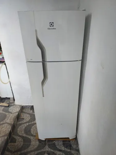 Geladeira Electrolux