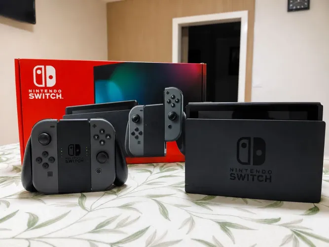 Nintendo Switch cinza bloqueado 32gb