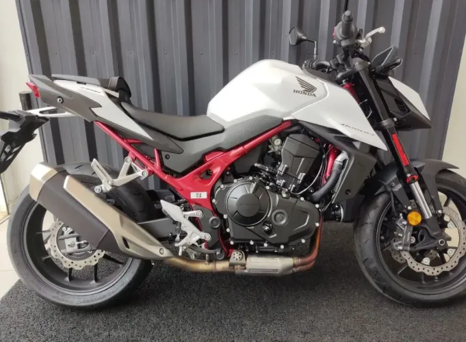 Cb 750 hornet