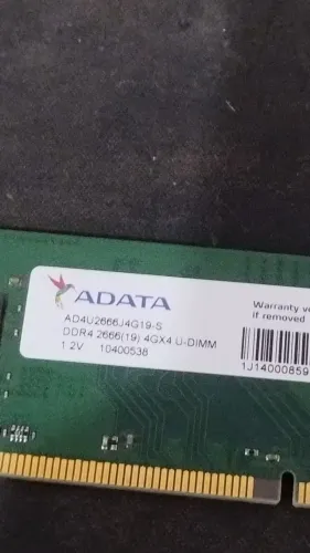 (PREÇO NEGOCIÁVEL) VENDO MEMÓRIA RAM Memória RAM ADATA 4GB DDR4 2666MHz - AD4U2666J4G19-S