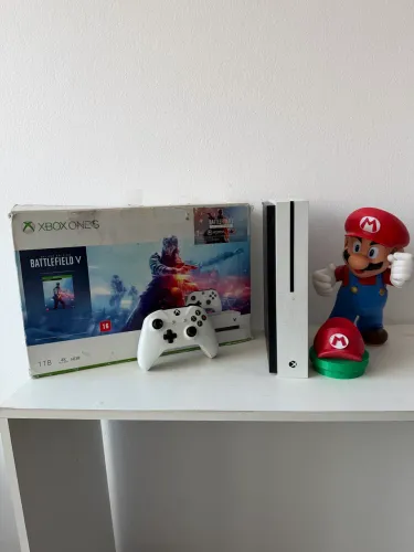 OLX pay Xbox One s 500gb