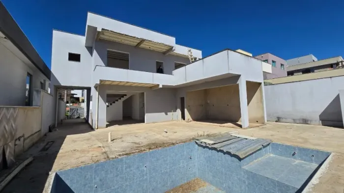 Casa condomínio fechado Gran Park Vespasiano venda