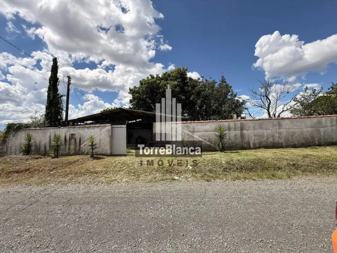 Locação - Barracão Comercial, 225 m², 1 banheiro, Sistema de segurança, Uvaranas.