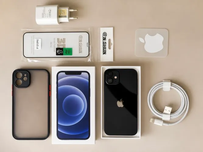 IPHONE 12, 128 GB completo