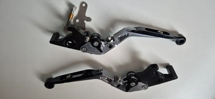 MANETES XMAX 250