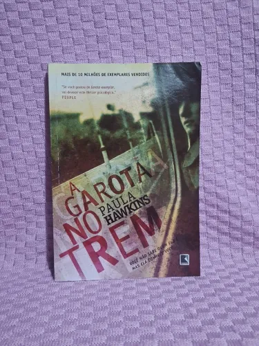 Livro A Garota no Trem - Usado