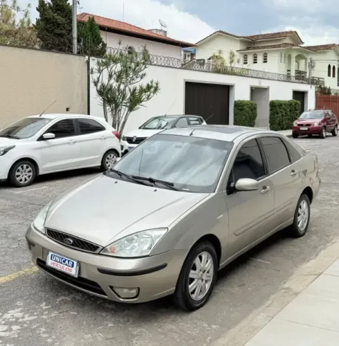 Ford Focus Ghia Sed. 2.0 16v/ 2.0 16V Flex 4P 2006