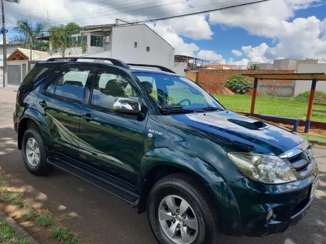 Toyota Hilux SW4 SRV D4-d 4X4 3.0 TDI Dies. AUT 2006