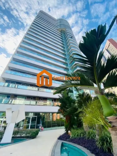 Exclusividade que começa na porta: 1 apartamento por andar