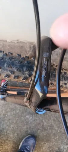 Vendo bik Sense impact carbon aro 29