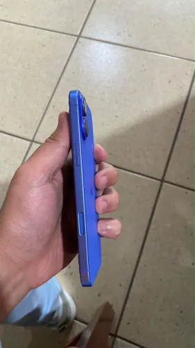 iPhone 16 Plus 