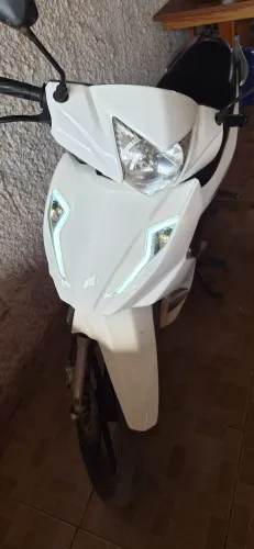 Avelloz AZ1