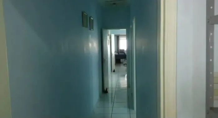 Ponto comercial para locação  e venda possui 170ms²,  com 5 quartos no Centro de SJC.