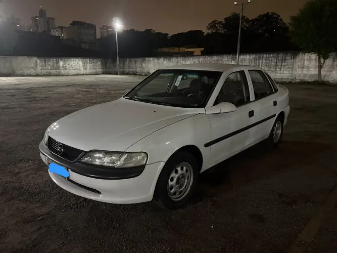 Chevrolet Vectra GL 2.2 / 2.0 MPFI 1997