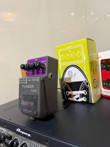 Pedal Groovin FL-600 Flanger Analógico