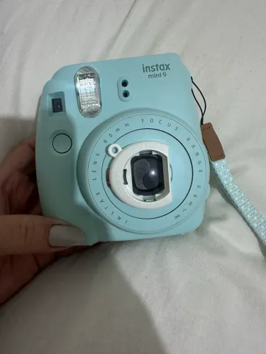 Máquina fotográfica Instax