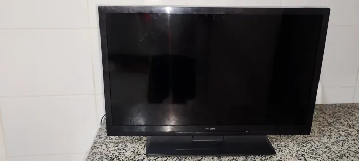 Televisão de 32 polegadas - Com Defeito 