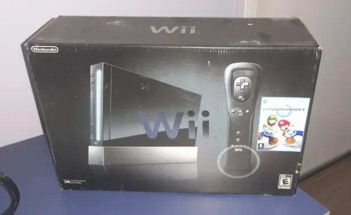 Nintendo Wii completo na caixa