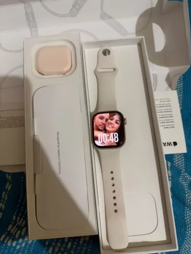 APPLE WATCH 11 ROSE 42MM COM MENOS DE 1 MES DE USO